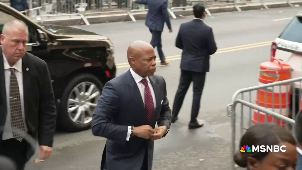 MOMENTS AGO: New York City Mayor Eric Adams walked into court for his noon arraignment on charges that include bribery, conspiracy to commit wire fraud and solicitation of a contribution by a foreign national.