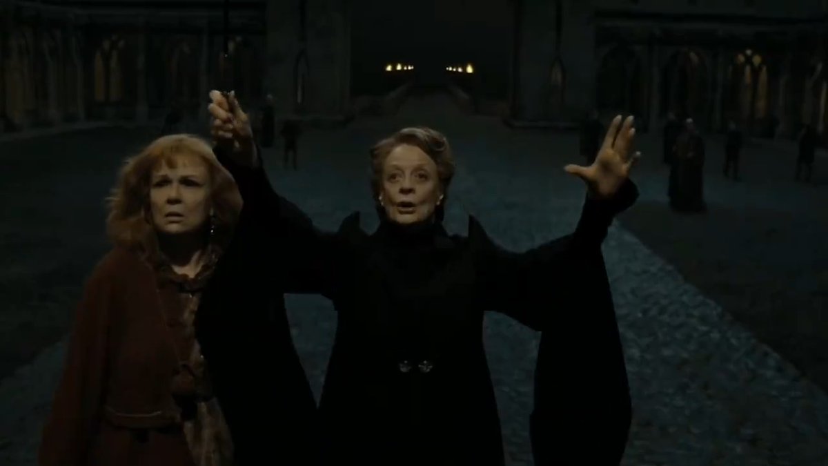 Ciao Minerva, grazie per questa scena #MaggieSmith
