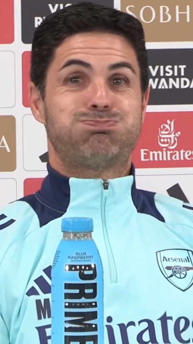Mikel Arteta BURSTS OUT LAUGHING at one question by a journalist at the press-conference today. 😅🤣