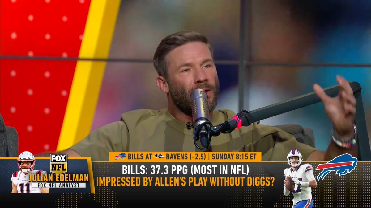 "When Welker left, it kind of recalibrated Tom to throw back to the open receiver... That's what Allen had with Diggs." — Julian Edelman