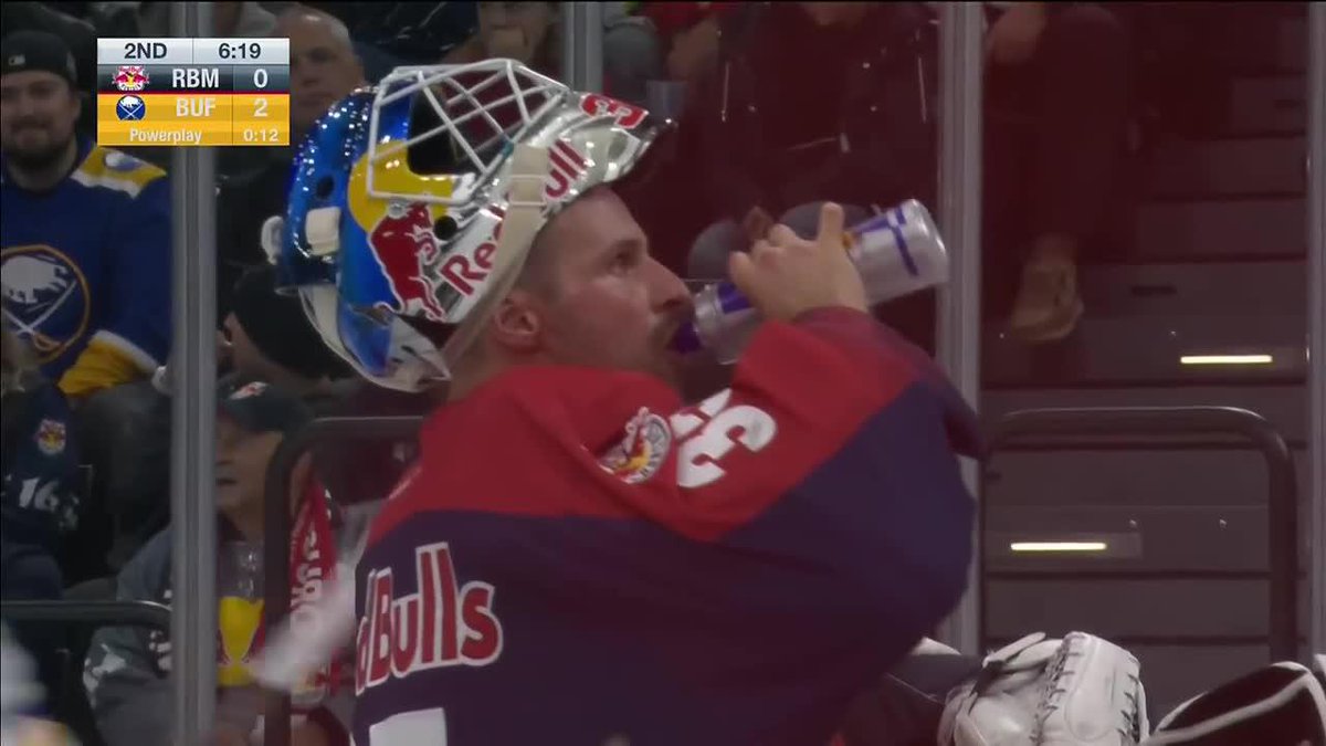 🚨 COZEY! 🚨 #NHLGlobalSeries | #LetsGoBuffalo