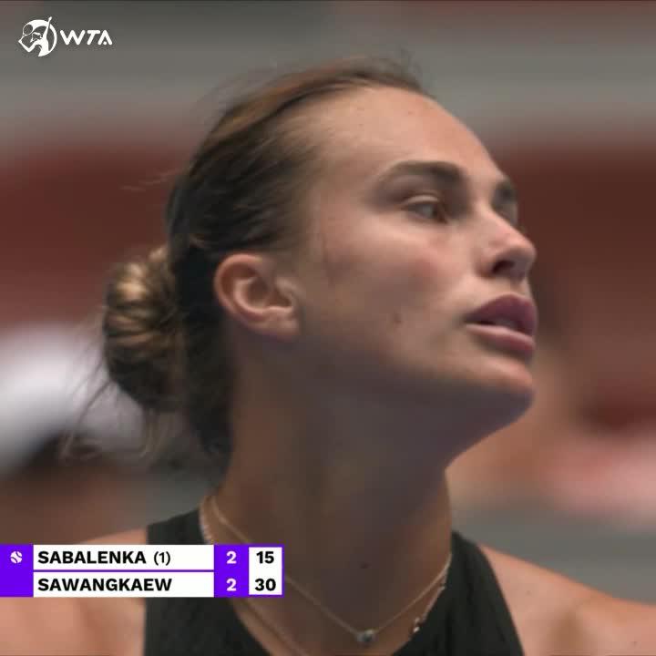 Aryna Sabalenka hits a beautiful drop shot in Beijing. She’s added so much more feel to her game this year. When she uses it at the right moment in combination with her power, she’s almost unplayable. This tiger’s got finesse. 🐯