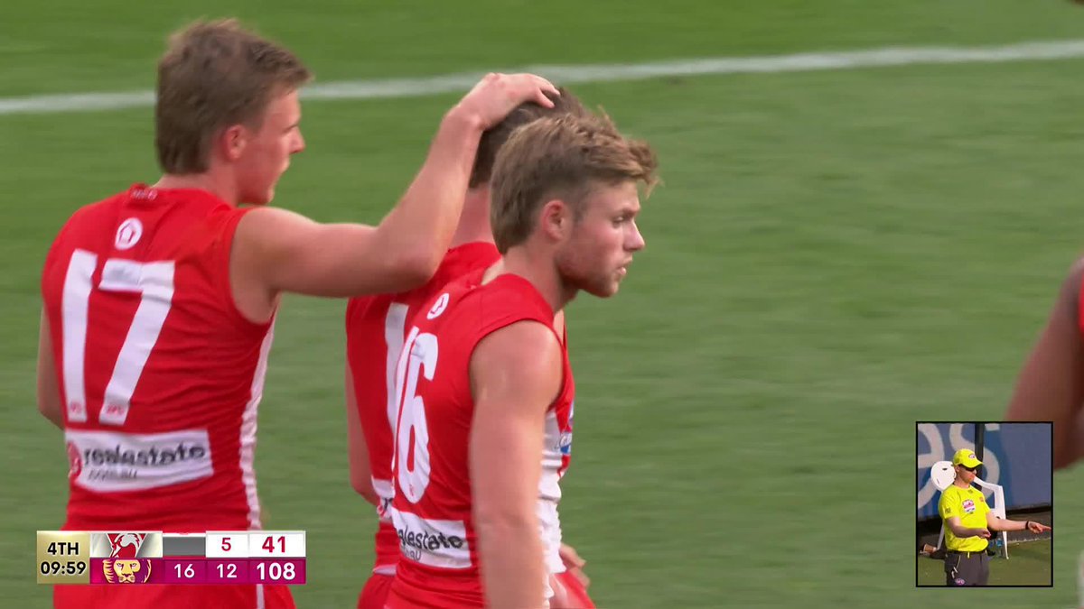 Back-to-back goals from outside 50 for the Swans. #AFLGF