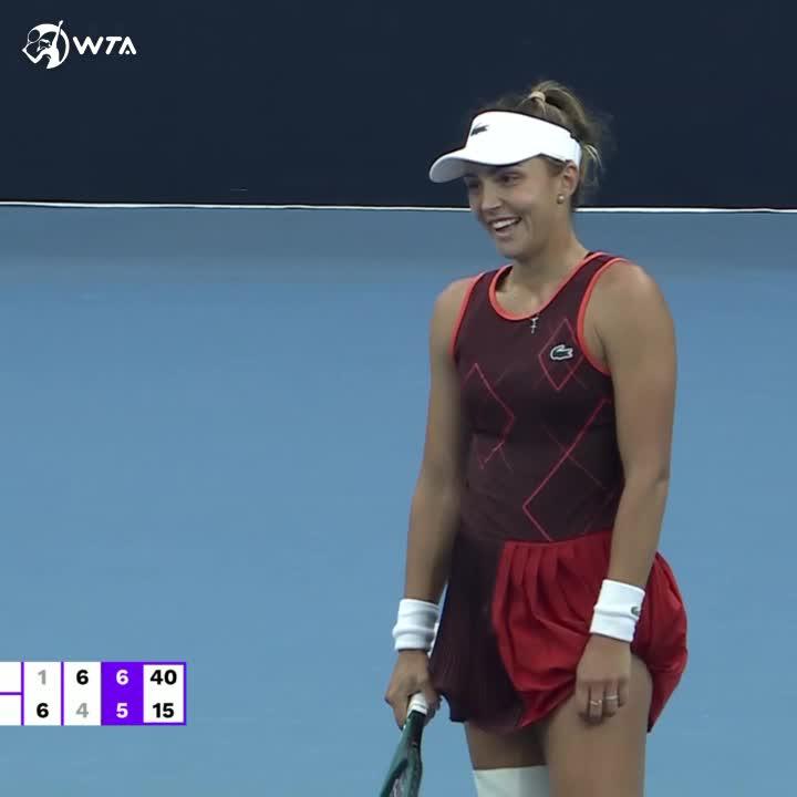 Brilliant, brilliant, BRILLIANT 😮 Jaqueline Cristian saves FOUR match points before a 1-6, 6-4, 7-5 comeback victory over Wimbledon champ Krejcikova! #ChinaOpen