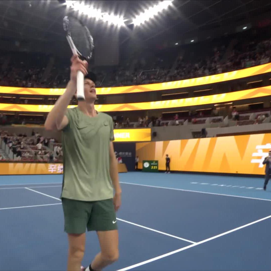 Staying tough 👏 For the second match in a row, Jannik Sinner comes from a set down to win - 3-6 6-2 6-3 vs Safiullin #ChinaOpen