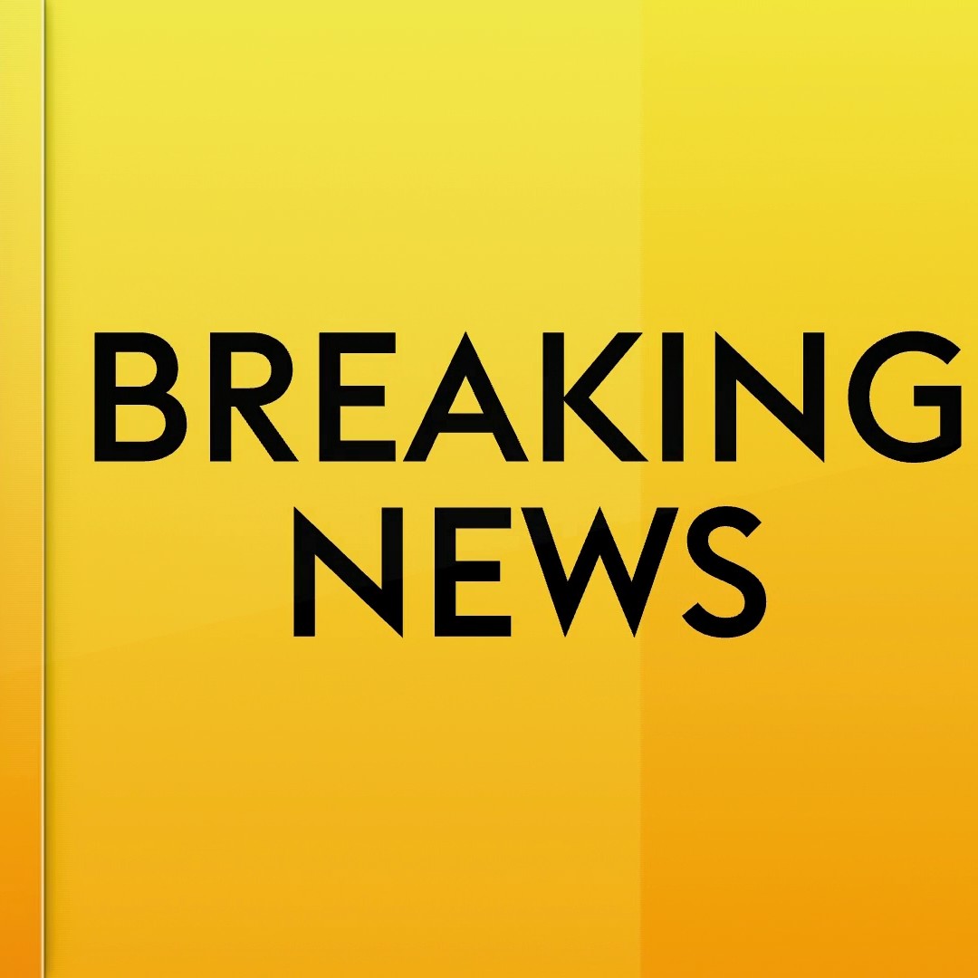 BREAKING: Erik Ten Hag has given a positive update on summer signing Leny Yoro, after the centre back suffered an injury during pre-season 🔴
