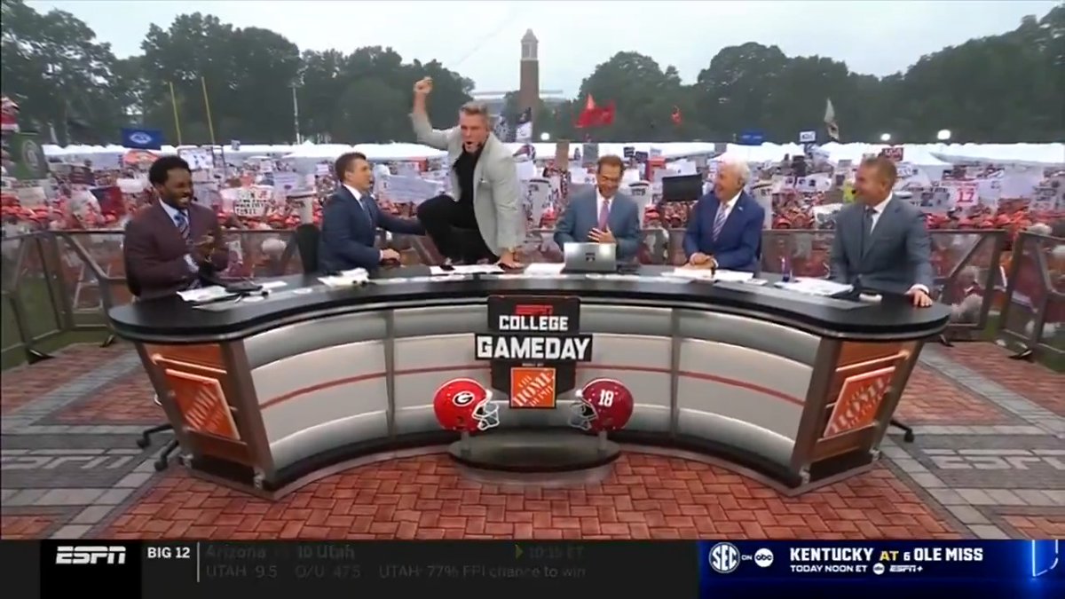 Leave it to Pat to get the day started! Rollllllllllllll #RollTide | #CollegeGameDay