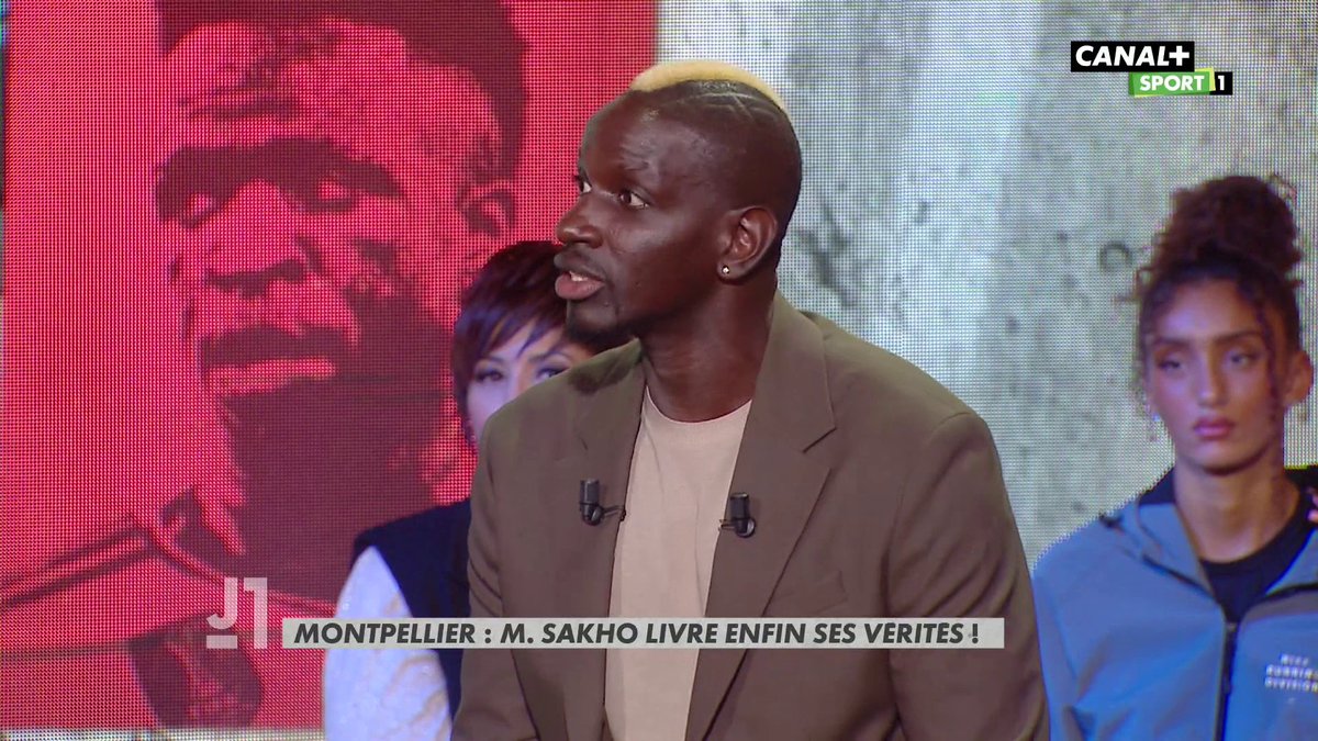 #Jmoins1 🟢 : « Huit joueurs ont essayé d’enlever mon bras, personne n’a réussi. » Mamadou Sakho raconte sa vive empoignade avec Der Zakarian à Montpellier. 😱 Retrouvez l’intégralité sur ce lien :