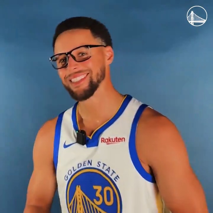 Last #GSWMediaDay, we tested Steph’s flow… and it was 🔥