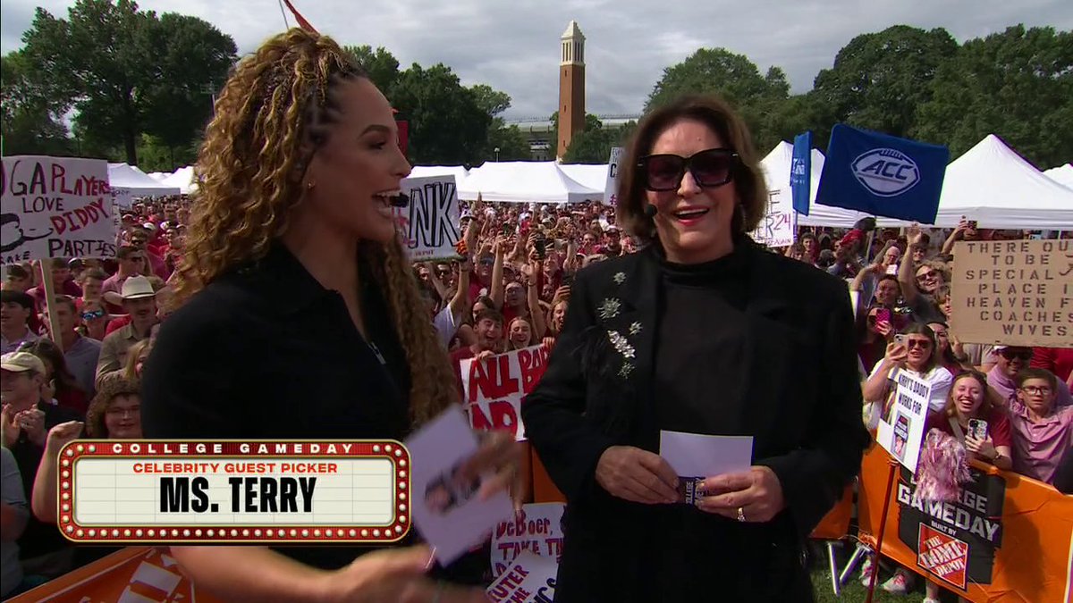 "We were never able to tailgate and now we can." Ms. Terry loves getting to experience Tuscaloosa as a fan ❤️