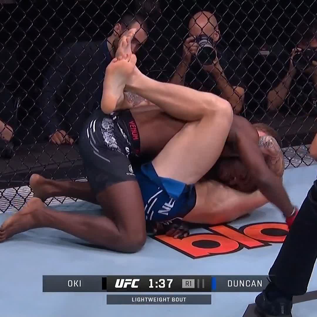 🚨🚨🚨 C'EST DE LA PURE FOLIE !!! LE FRERO ÉTAIT OUT DEPUIS 5 SECONDES ET L'ARBITRE N'EST PAS INTERVENU !!! 😱