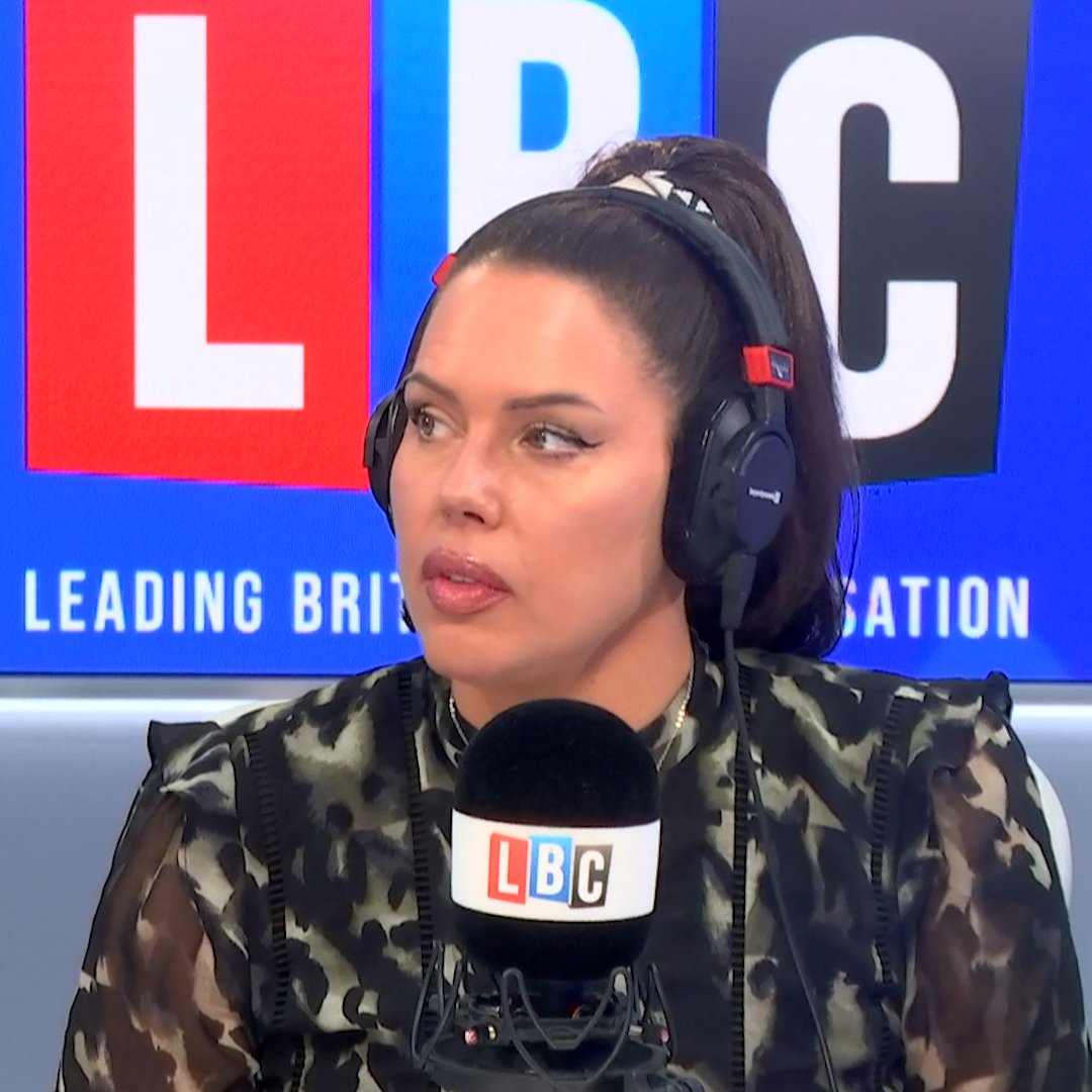 "I'm going to have to go and scream into my screaming pillow." @_NatashaDevon and caller Andy can't agree on the impact Brexit has had on the UK economy.
