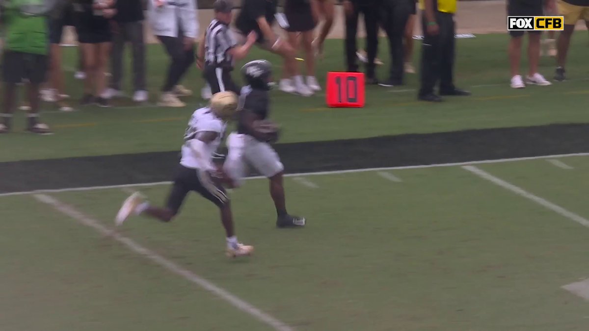 Travis Hunter nearly ran across the field to catch RJ Harvey on that TD 👀 Colorado Buffaloes Football