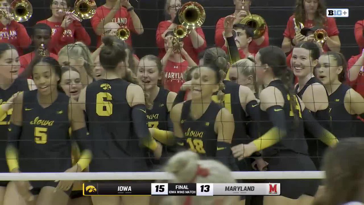 HAWKS WIN 🎉🎉 #Hawkeyes