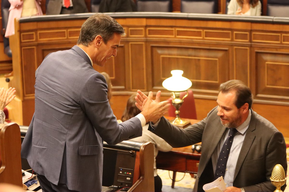 3️⃣6️⃣5️⃣ días desde... "Yo no soy presidente porque no quiero". 🗓️ Hoy hace un año, Alberto Núñez Feijóo salió del Congreso como llegó: siendo líder de la oposición.