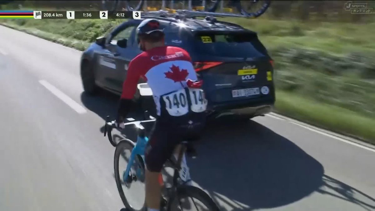 マイケル・ウッズの補給風景👀 Cycle*2024 UCI世界選手権大会 男子エリート ロードレース🌈 【ヴィンタートゥール 〜 チューリッヒ】273.9 km #zurich2024 #jspocycle 〜J SPORTSオンデマンドでLIVE配信中〜