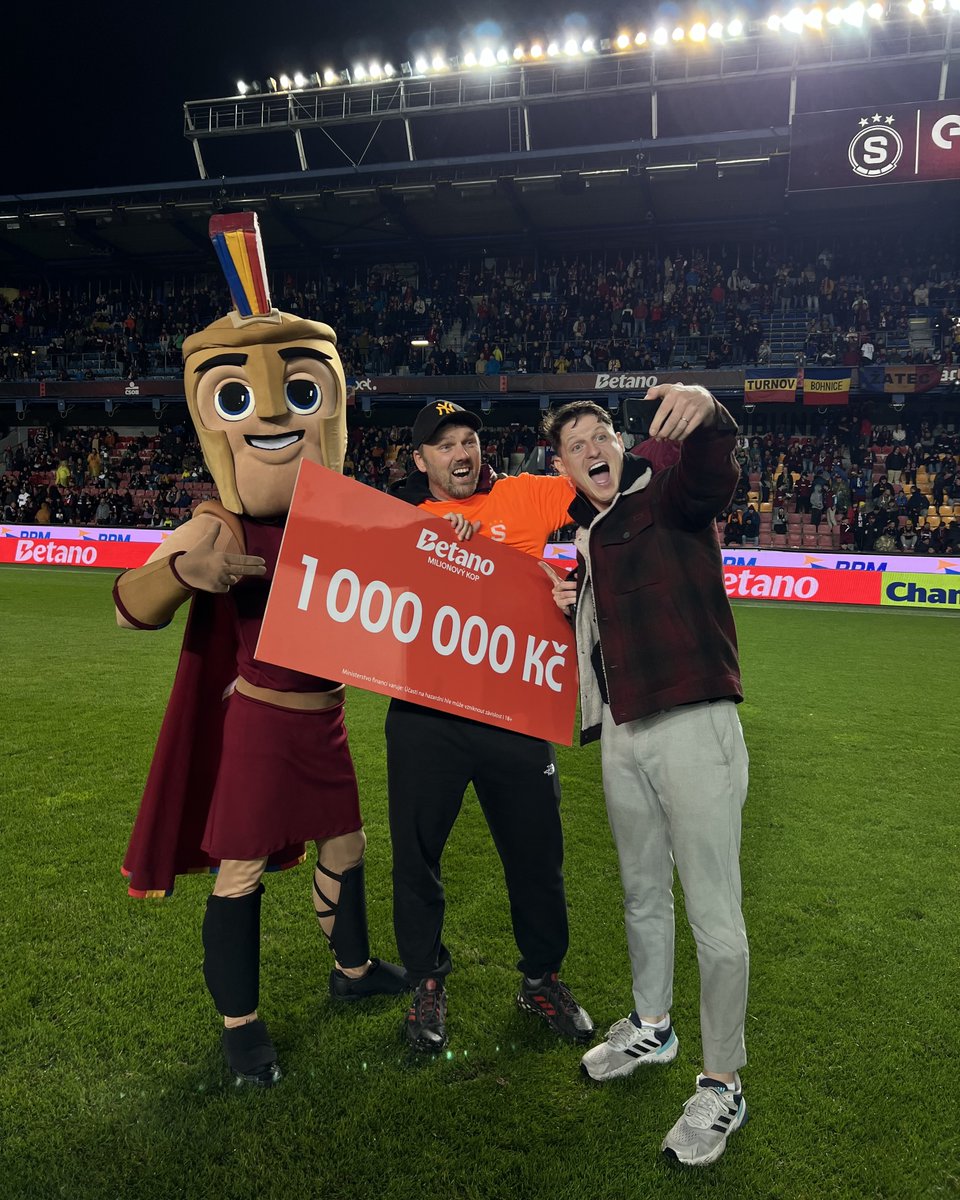 Bir Sparta Prag taraftarı, devre arası etkinliğinde attığı gol ile 40 bin euro kazandı.