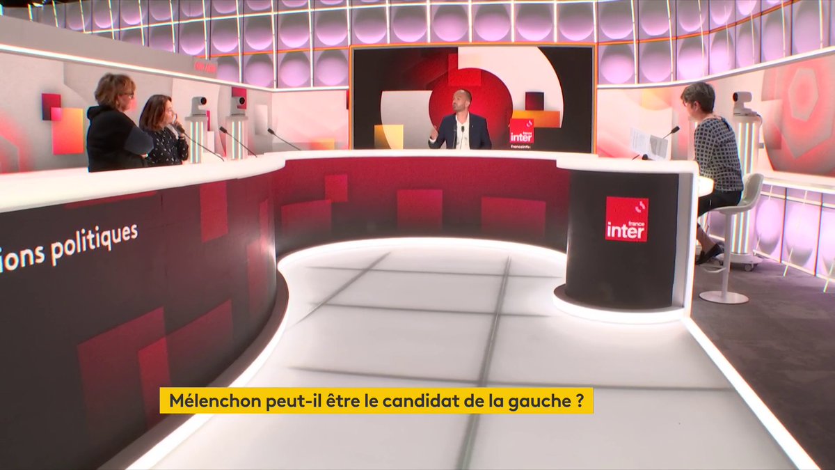 Manuel Bompard réaffirme son opposition à une primaire pour la désignation d'un candidat unique de la gauche pour la présidentielle : "Les primaires, ça crée des divisions, ça crée des clivages." #QuestionsPol