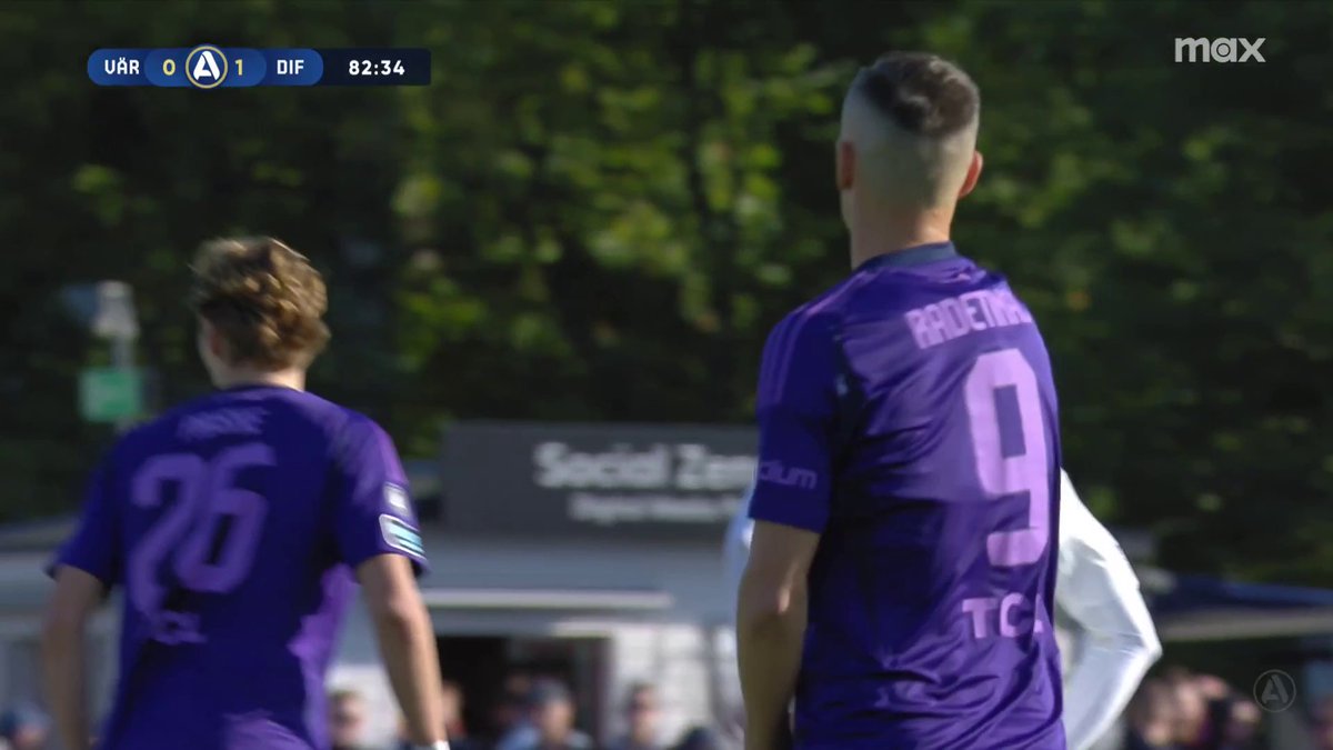 IFK Värnamo kvitterar i den 95:e minuten genom kapten Simon Thern! ⚪ 📲 Se matchen på Max