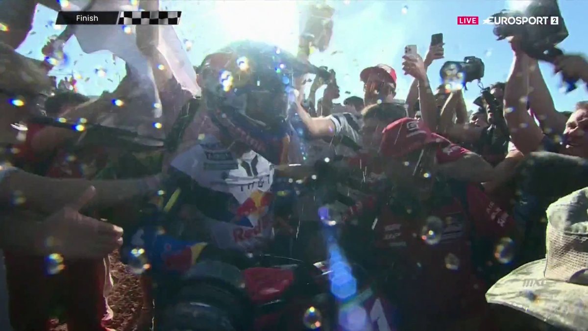 👑 ES EL REY 👑 🇪🇸 JORGE PRADO GARCÍA, CAMPEÓN DEL MUNDO DE #MXGP por segundo año consecutivo 🔥🔥🔥