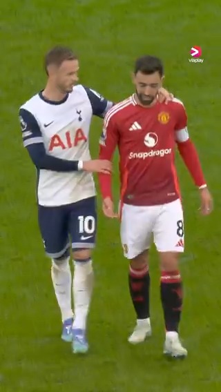 Bruno Fernandes får sitt første røde kort for Manchester United! Men var det for strengt?