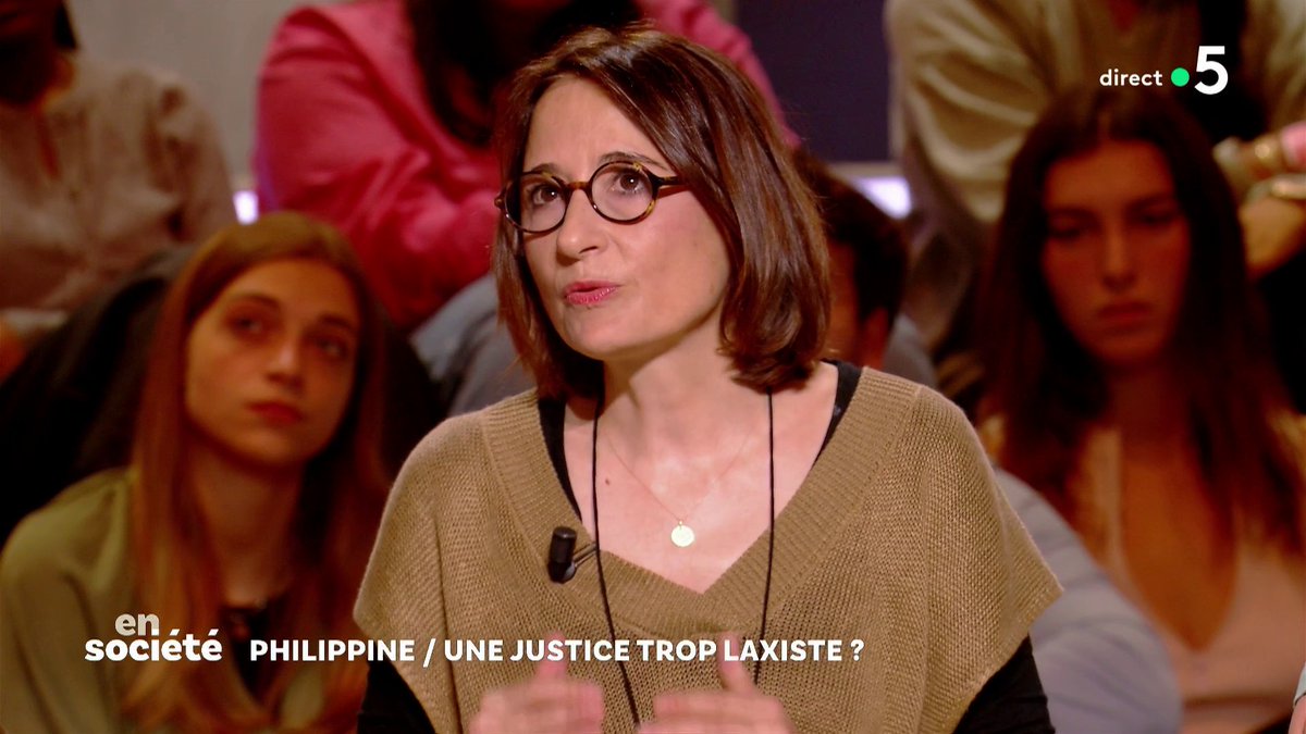 💬 « Qu'un ministre nous explique l'État de droit n'est pas sacré, c'est très dangereux. Comme si c'était l'Etat de droit qui était responsable de la mort de Philippine. » Marie Dosé, avocate pénaliste dans #Ensociété ➡️ La suite :
