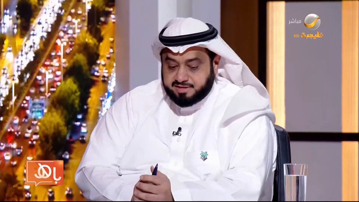 🚨🚨🚨 عاجل | المتحدث الرسمي لـ #هيئة_العقار : - الاسعار بترتفع في الحي الفلاني - أو الاسعار بتنخفض - أو لا أوصي بالشراء في هذه الفتره - أو نوصي بالبيع كل هذه الأراء تربك السوق وتخلي فيه حيرة في اتخاذ القرارات وبالتالي تقديم هذه الاراء مخالف للنظام