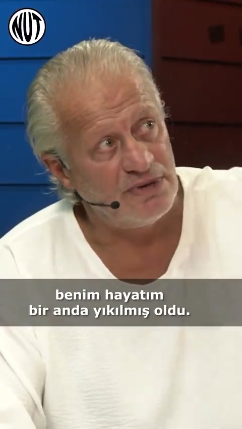 Tugay Kerimoğlu: "Galatasaray'dan ayrılıp Rangers'a gittiğimde Şampiyonlar Ligi'nde Galatasaray ile eşleştik, Ali Sami Yen'de koridorda ısındım, çıkamadım dışarı... Ali Sami Yen yıkılırken hayatım yıkılmış oldu." (Nutspor)