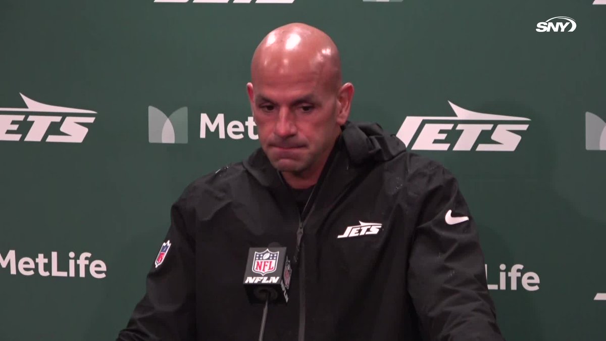 Robert Saleh calls the Jets having 13 penalties for 90 yards today "unacceptable" "We've got to figure it out"