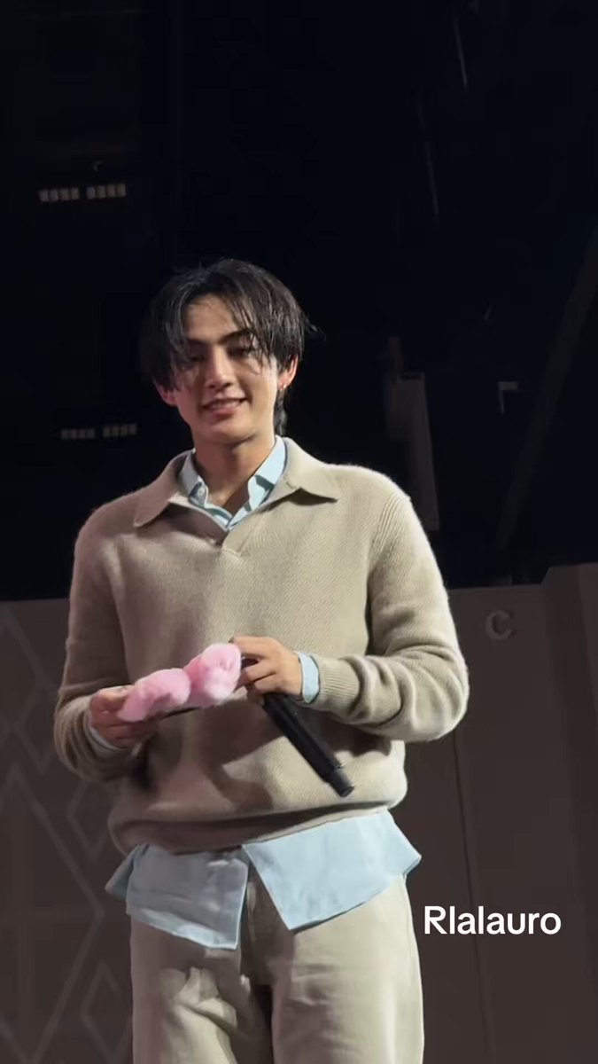 ซัมวัน : น่ารักมั้ยขุนพล ขุน : น่ารัก ตู้มแตกระเบิด แผ่นดินไหว สึนามิถล่ม สาววายหันกันขวับ ภูเขาไฟที่อินเดียระเบิดดด ถูกกกกกกกก ไม่ผิดไม่พลาด กาลิเลโอกาลิเลอีมาก ดาวินชงดาวินชีเว่อ เมคมีสเวทเมคมีฮาร์ดเด้อห์😭🌋😭🌋😭🌋