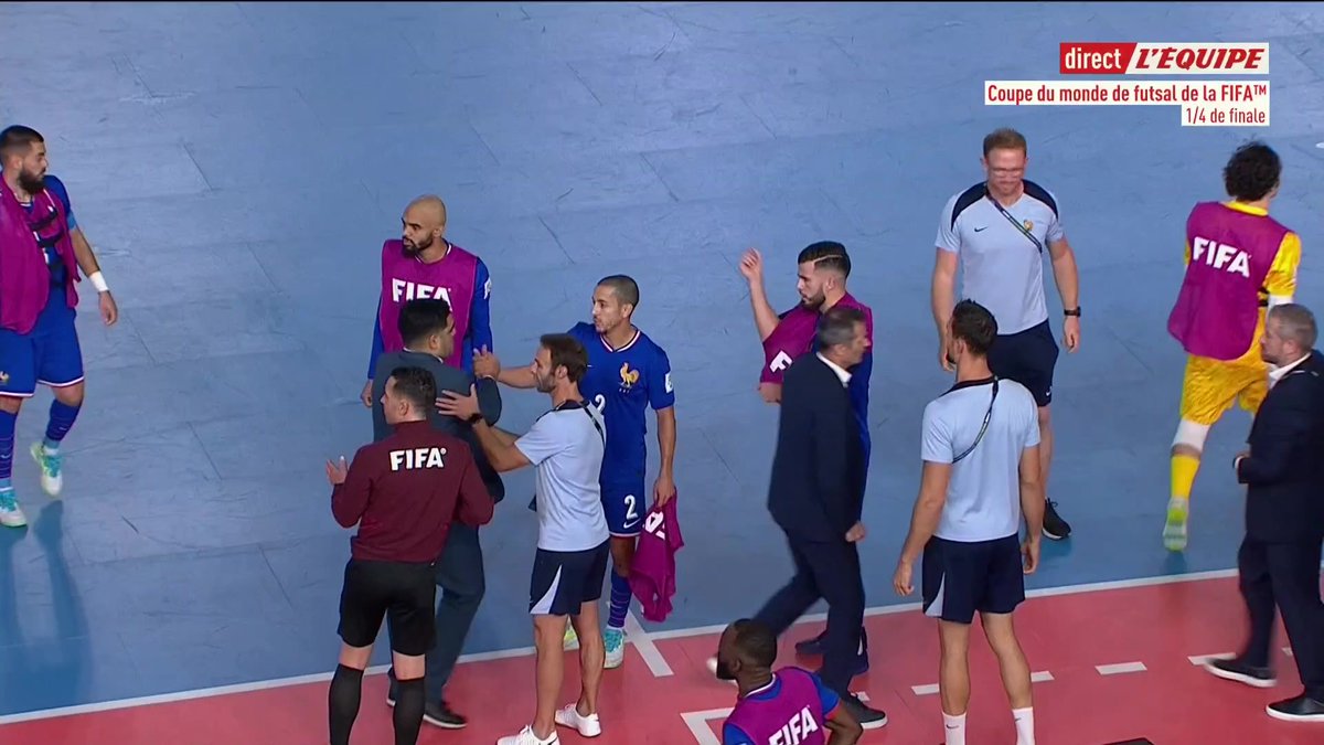 ðš La France est QUALIFIÃE en demi-finales de la Coupe du monde de futsal ! ð«ð· Victoire 2-1 en quarts face au Paraguay. ð¥ la chaine L'Ãquipe