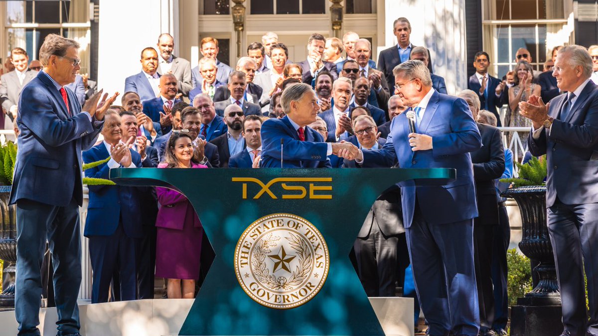 Celebrated a milestone for the Texas Stock Exchange this morning. Business is booming so much in Texas that we now have our own exchange traded fund. The Texas Stock Exchange will ensure more businesses can succeed in our great state. #TXSE