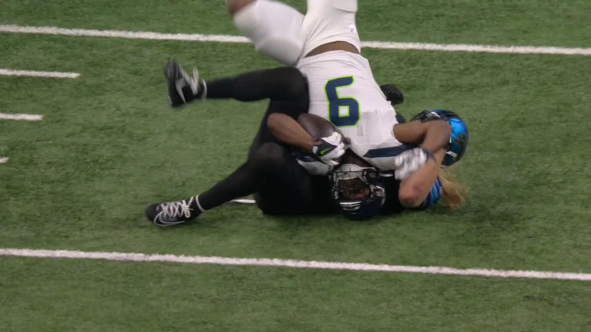 This flip from Kenneth Walker III was unreal 😳 #SEAvsDET | ABC, ESPN+