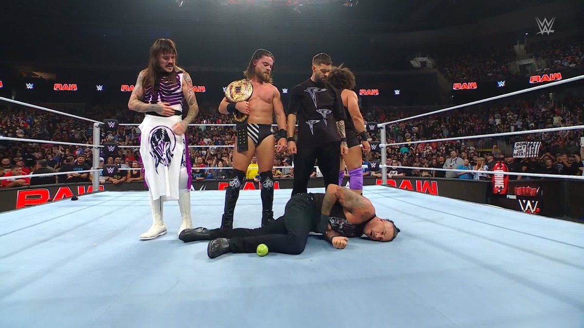 Advantage: Finn Balor. Finn Bálor just sent a message to Damian Priest ahead of #WWEBadBlood! 😤 #WWERaw
