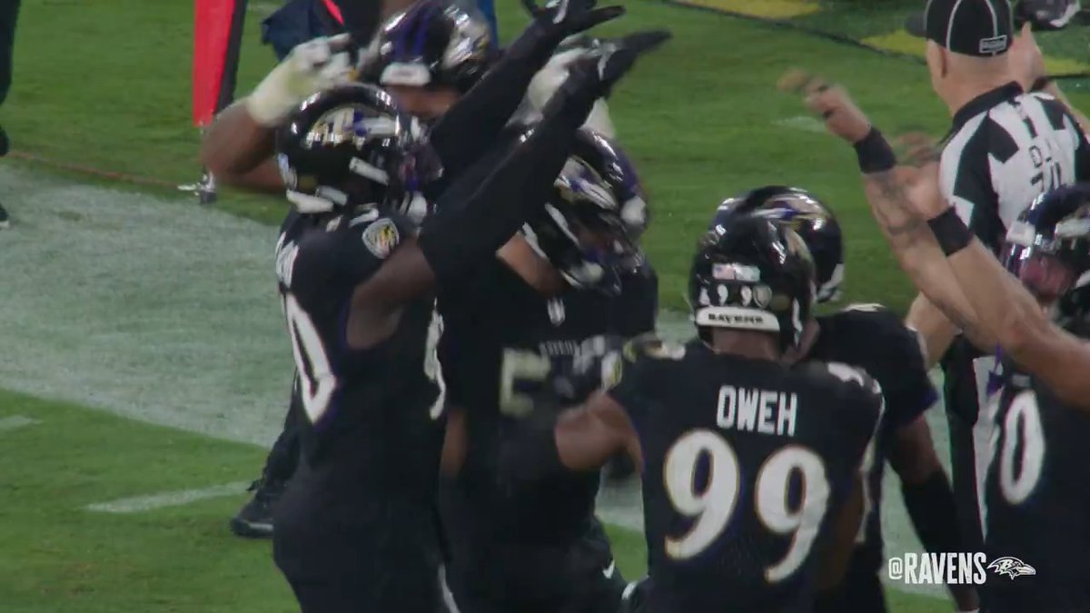 Imagine getting merc’d by the Ravens defense only to look up and see them doing little jumpy jumps to celebrate 😭