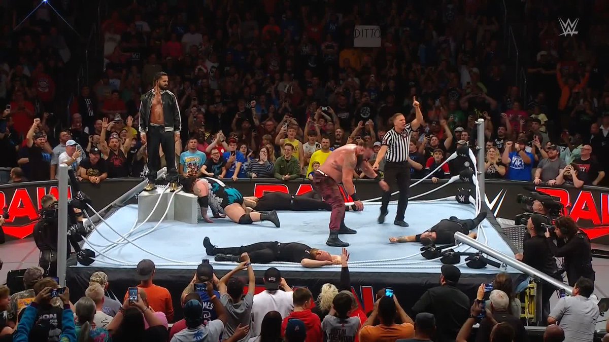THE RING JUST COLLAPSED! 🤯 BODIES ARE EVERYWHERE!! 😱 SETH ROLLINS IS HERE!!! 🔥 BRAUN STROWMAN IS THE LAST MONSTER STANDING!!!! 👊 #WWERaw