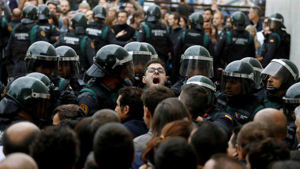 Spain is a fascite state It doesn't matter when you read it #1OCatalunya