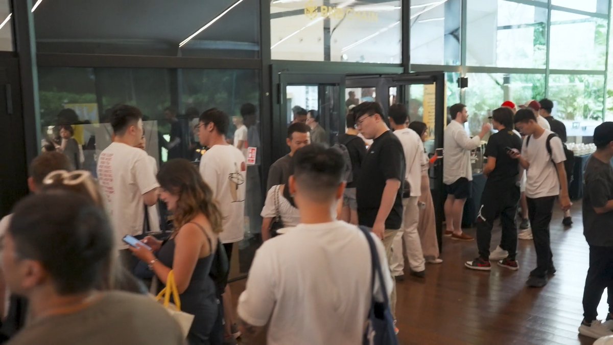 What a blast at the BNB Incubation Alliance at #Token2049 in Singapore! 🚀 With powerful insights, pitch sessions, and networking galore, the event was a game-changer for emerging projects. Next stop: Dubai on Oct 31st! 🇦🇪