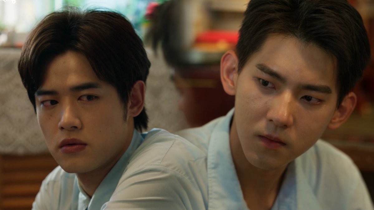 Sheng Wang and Jiang Tian are separated into different classes—just different floors apart, so why the tears? 😭 The production owes us a season 2 for this! Binge-watch #TheOn1yOne #某某 on GagaOOLala. ▶️LINK: