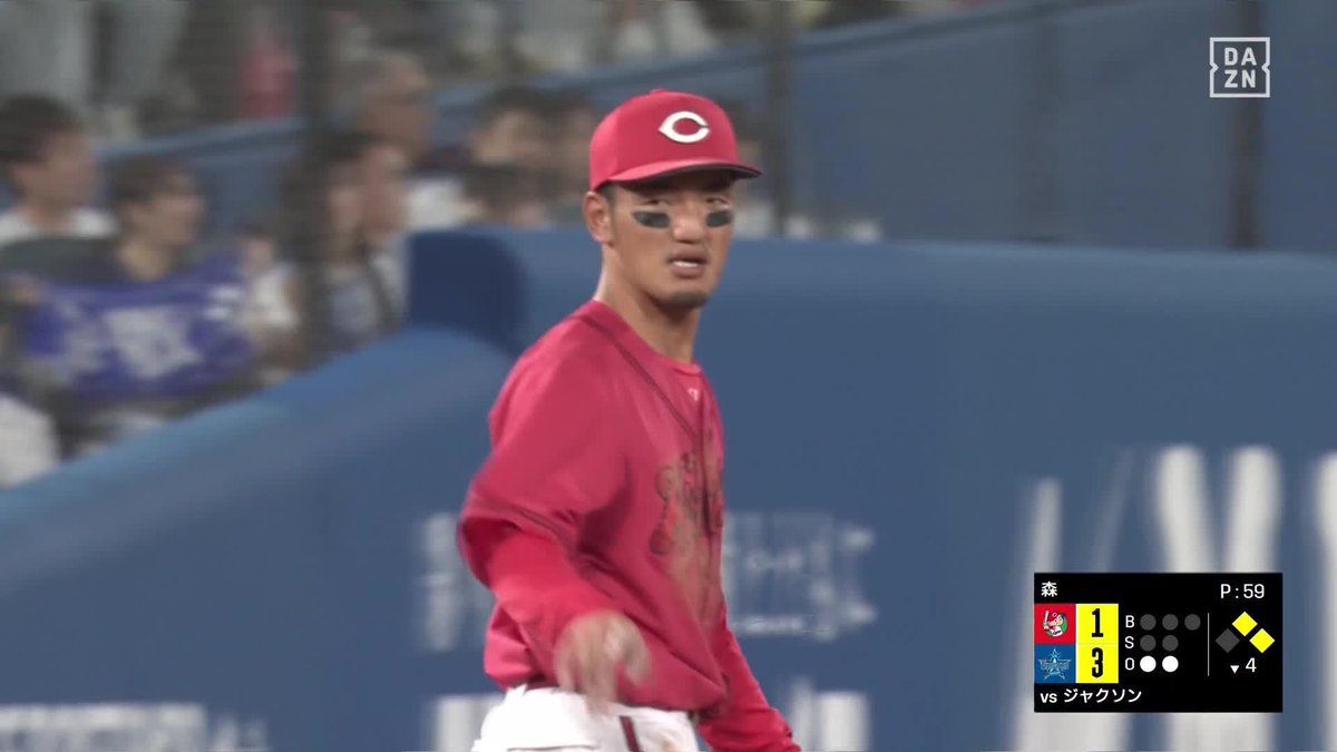/ マジですごすぎる \ ここからバックホームを選択 #矢野雅哉 好判断で失点を防ぐ ⚾プロ野球(2024/10/1) 🆚DeNA×広島 📱Live on DAZN #DAZNプロ野球 #carp