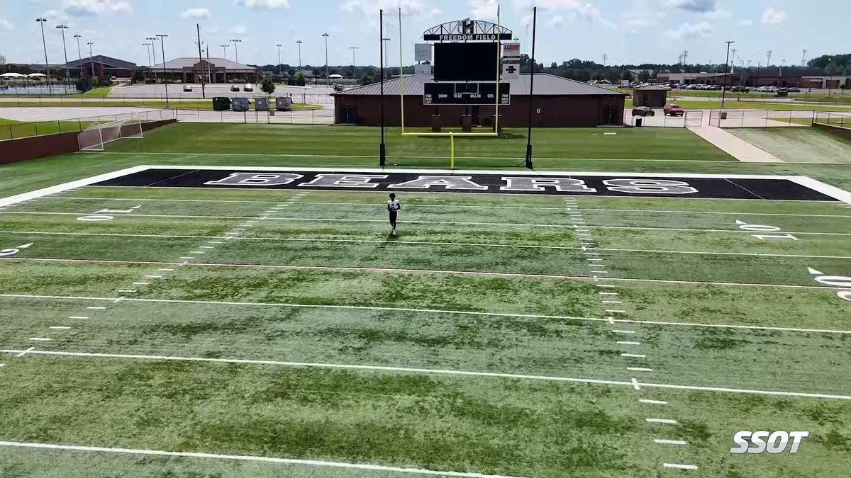 Antwann Hill, Jr, has all the physical tools a QB needs: great size, mobility, and a strong arm. The inspiration he gets from his family, though, has helped the Memphis commit take his game to an elite level. Antwann Hill Jr. @BearDownHoCo Memphis Football #GoTigersGo