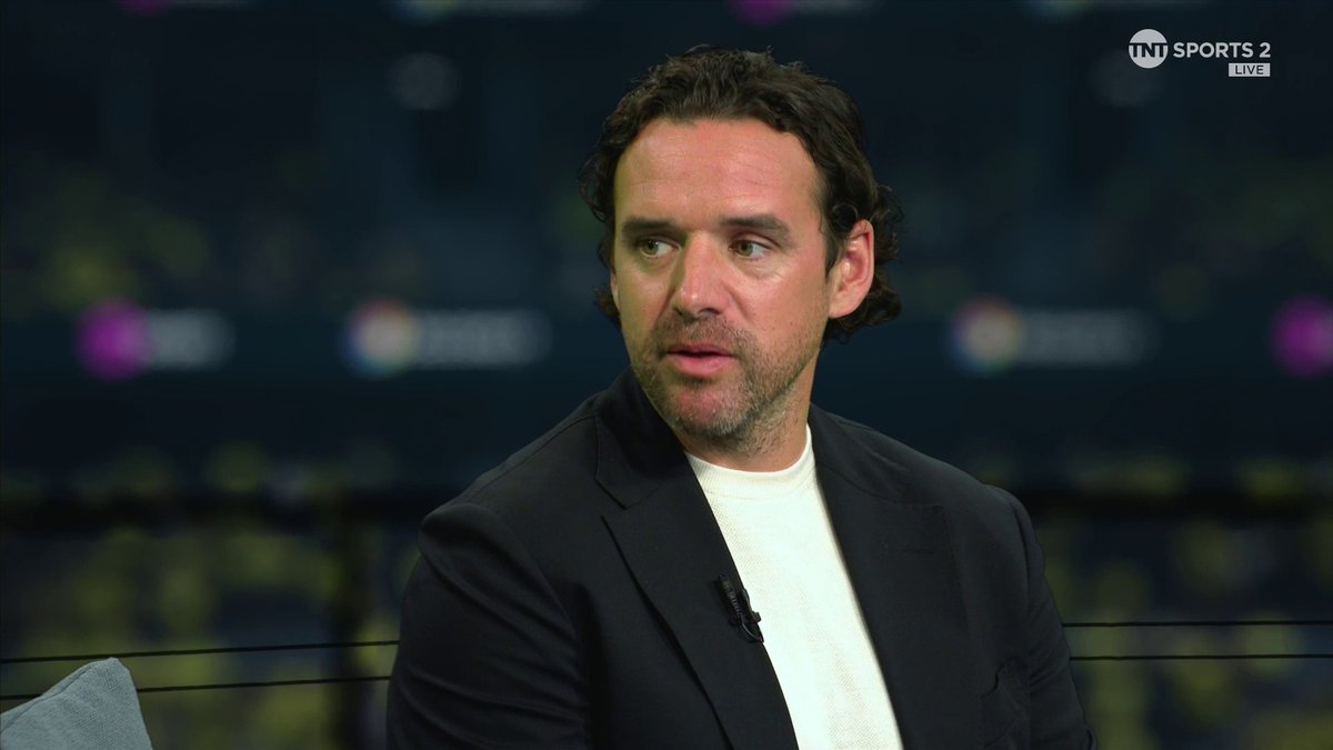 "Dortmund are weaker, Brendan Rodgers will be licking his lips" Owen Hargreaves thinks Dortmund’s losses in the transfer window have left them weaker, giving Celtic an added advantage 🍀 📺 TNT Sports &amp; discovery+ UK