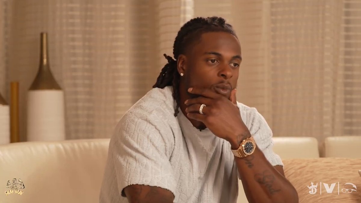Davante Adams on Derek Carr Leaving Raiders "When they got rid of him, I was not happy about that at all." Reunion coming soon??👀