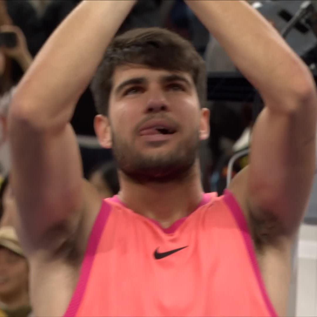 Can't. Stop. CARLITOS 🙌 The moment Carlos Alcaraz completed his 6-7 6-4 7-6 victory over Jannik Sinner for his first #ChinaOpen title!