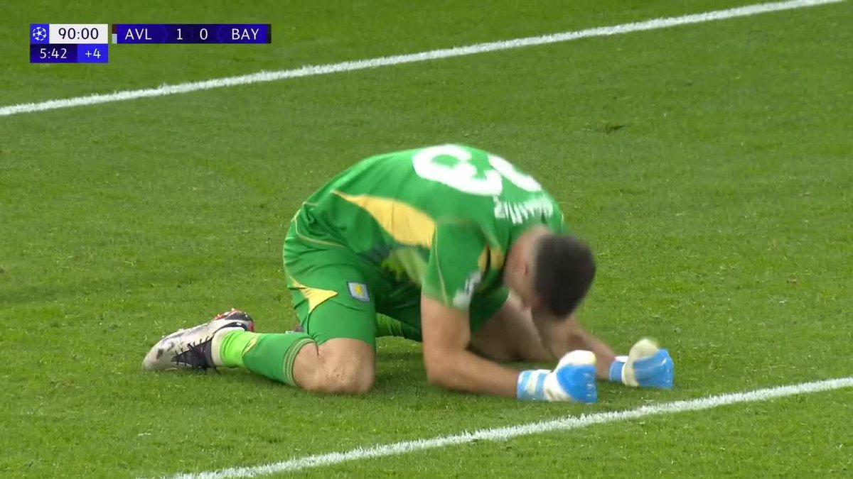 🤯🧤 LA ATAJADA DE DIBU MARTÍNEZ A LOS 96' PARA GANARLE AL BAYERN MÚNICH.