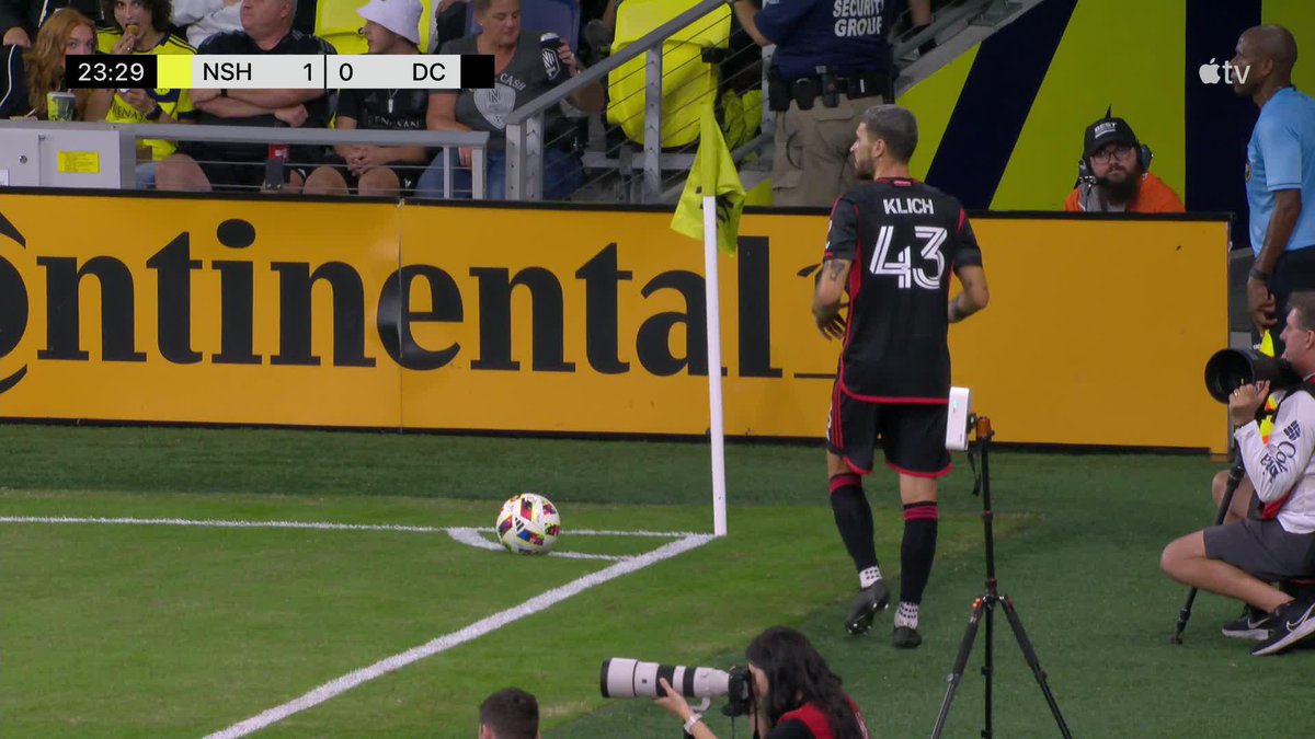 Lucas Bartlett levels it for DC! 👀