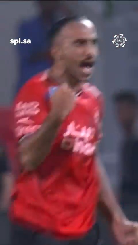 الخطأ أمام صالح العمري.. يكلفك الكثير 😮‍💨 #دوري_روشن_السعودي | #الاتفاق_الرائد