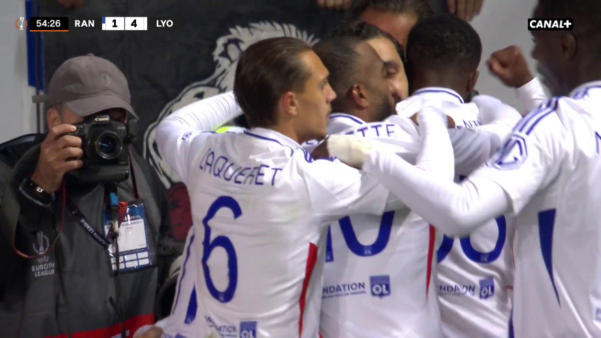 𝗡𝗢𝗡 𝗖𝗛𝗘𝗥𝗞𝗜 𝗖’𝗘𝗦𝗧 𝗧𝗥𝗢𝗣 𝗖𝗘 𝗦𝗢𝗜𝗥. 🔥😱 Depuis son retour à la compétition, c’est très grave le niveau affiché : ⚽️ vs OM ⚽️ vs Olympiakos ✖️ vs TFC (non titulaire) 🎯🎯 vs Rangers Doublé pour Fofana. 🎥 CANAL+ Foot