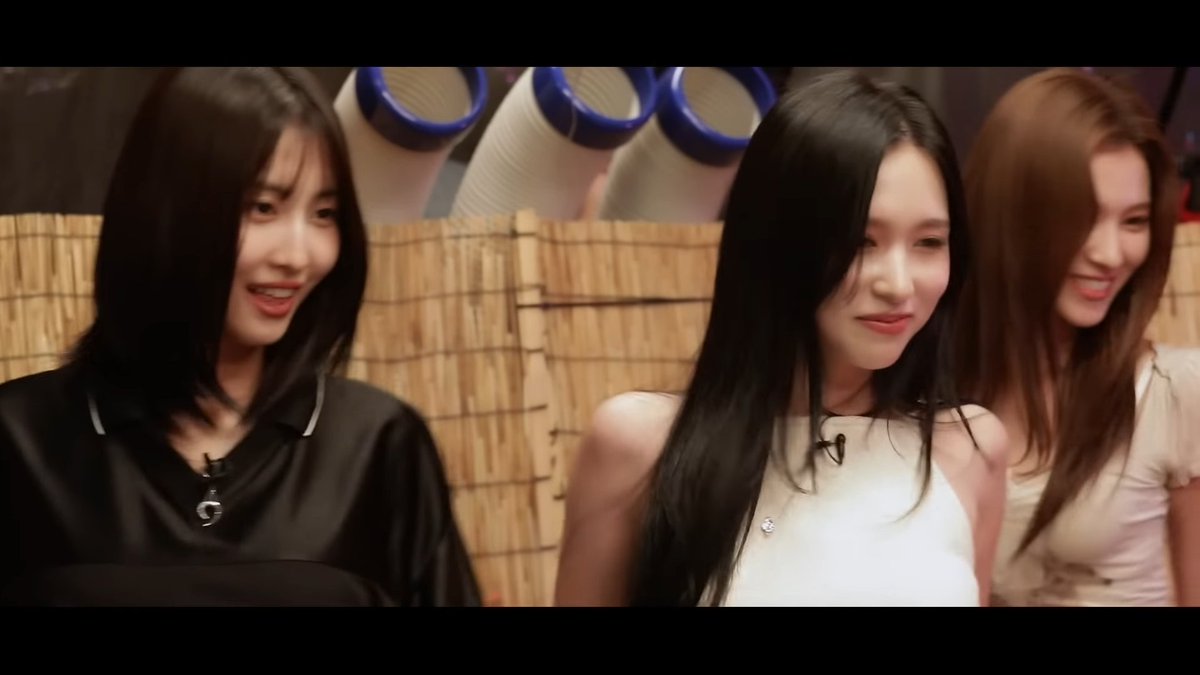 TIME TO TWICE IS BACK WITH DRINKING FOR THEIR 9TH ANNIVERSARY OMG