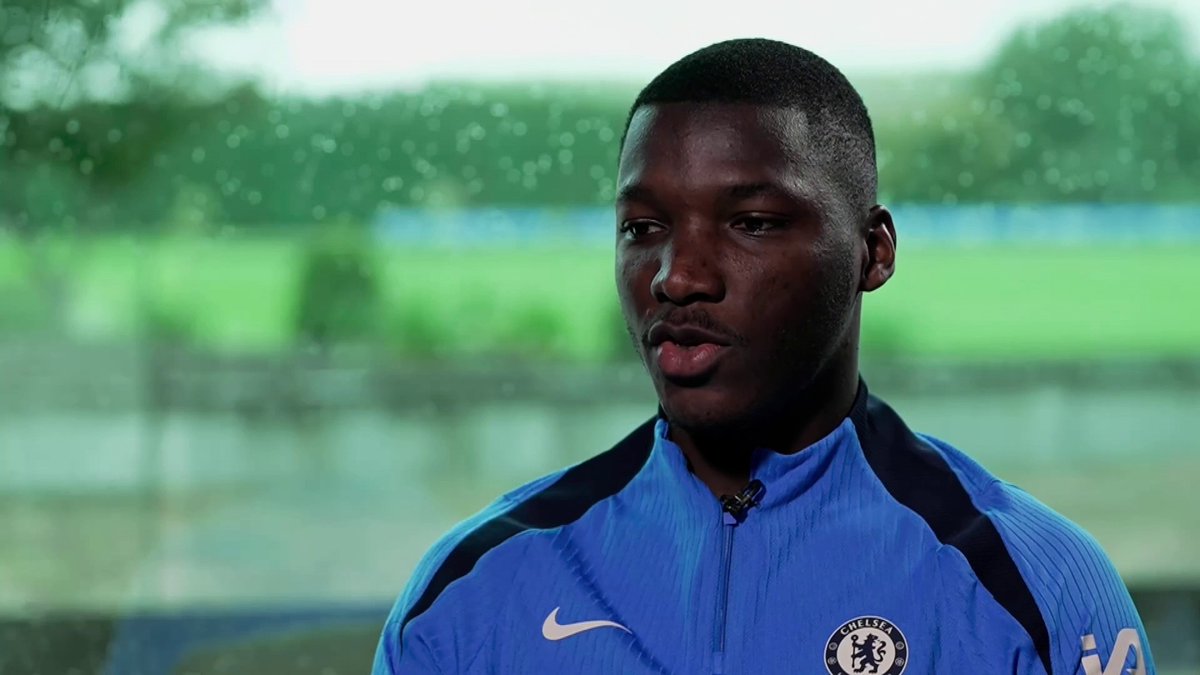 "Yeah, that's the target." 🎯 Moises Caicedo says that Chelsea are 'working hard' for a Champions League spot this season under Enzo Maresca 🔵